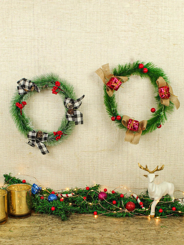 Set Of 2 Green Christmas Decoration Wreath Wall Decor Door Hanging