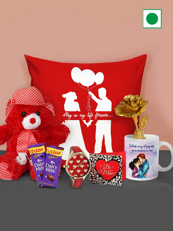 7 Pcs Red Valentine Day Special Gift Hamper