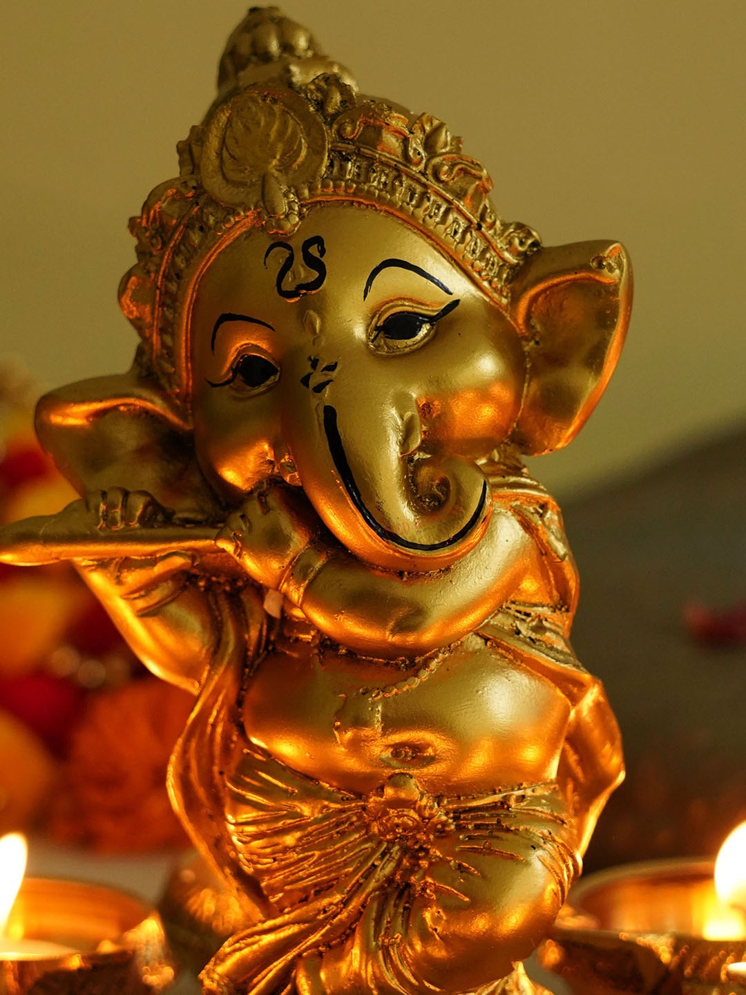 Buy | Gold Lord Ganesha Idol Showpiece | Tied Ribbons