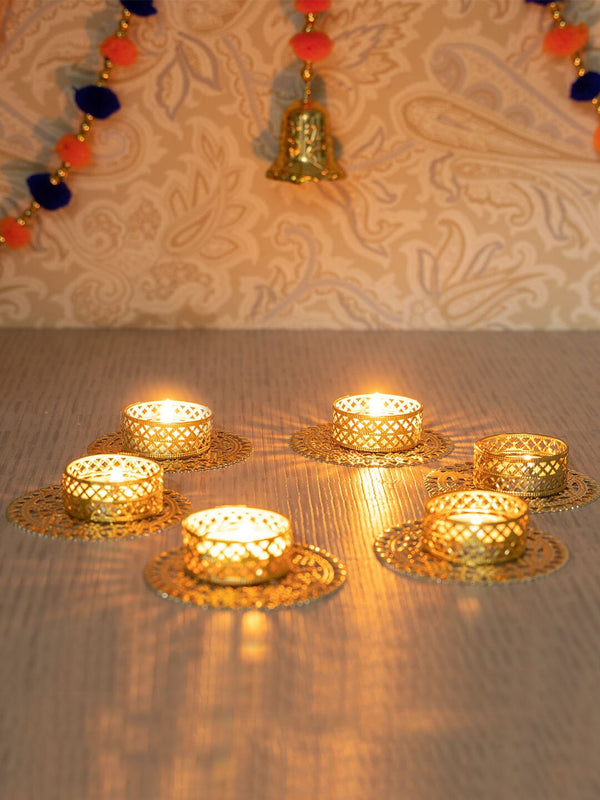 Set of 6 Gold Toned Decoration Tealight