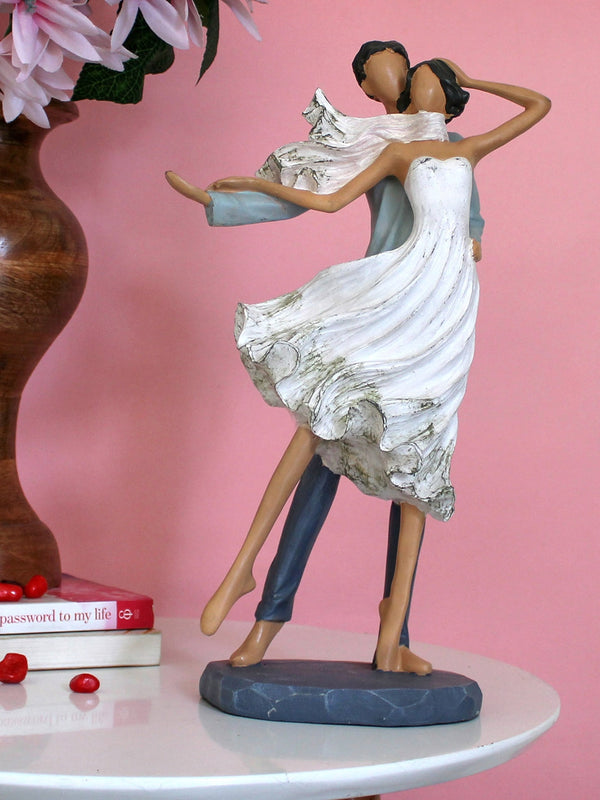 White and Brown Handcrafted Valentine Romantic Love Couple Showpiece