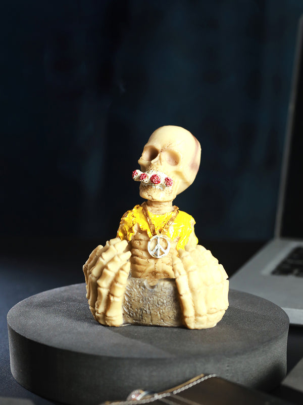 Cream-Coloured & Grey Human Skull Ashtray Figurine Showpiece