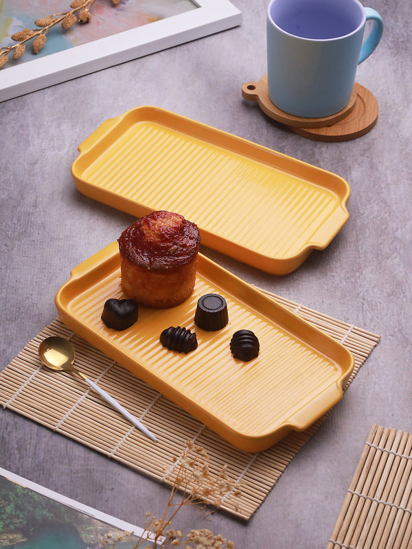 Yellow 2 Pieces Textured Serving Trays